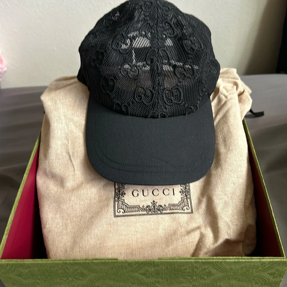 Gucci Mesh Embroidered Hat - Picture 1 of 11